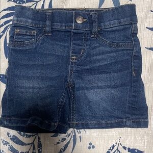 V Gold Girl's blue jean denim shorts SIZE 4